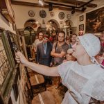 Visites teatralitzades a l'Enrajolada. Festa Major 2019 (Fotografia: Grisphoto)