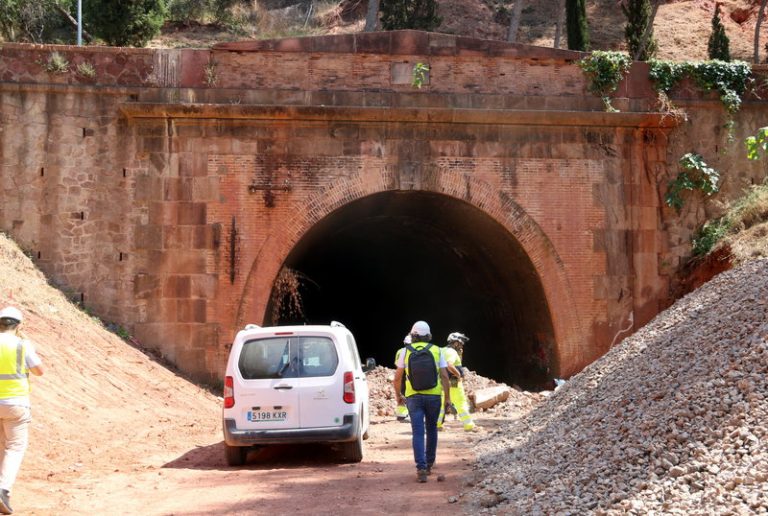 Les obres del Corredor Mediterrani obligaran a tallar uns quatre mesos la línia R4 a Martorell