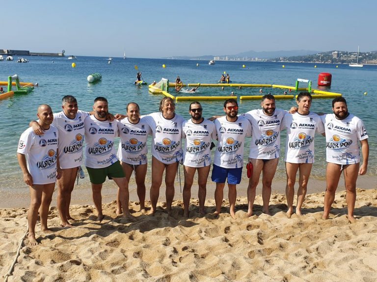 Dotzena plaça per a l’equip de veterans i màster del CN Martorell al Beach Polo