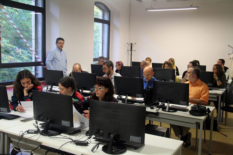 El ‘Xarxes’ incorpora un tutorial en línia per als voluntaris en reconstruir la història local