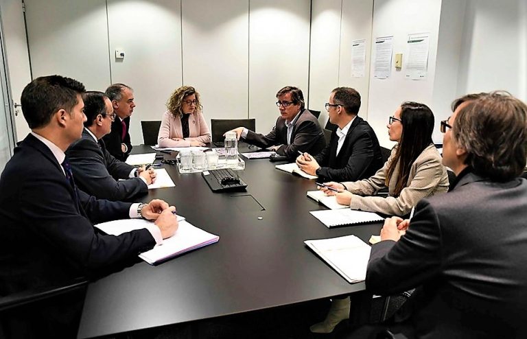 Fonollosa visita la seu d’ADIF per desencallar l’estació intermodal i altres inversions ferroviàries pendents