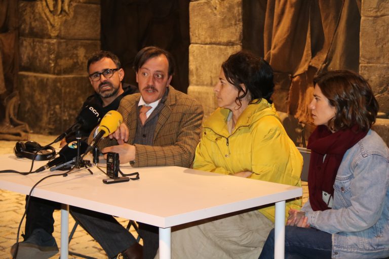 L’equip de rodatge de ‘La vampira de Barcelona’ s’acomiada de Ca n’Oliveres