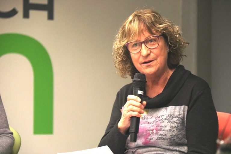 Lluites de poder religiós i personals es combinen a ‘Pedres Blanques’, de Rosa Maria Prat