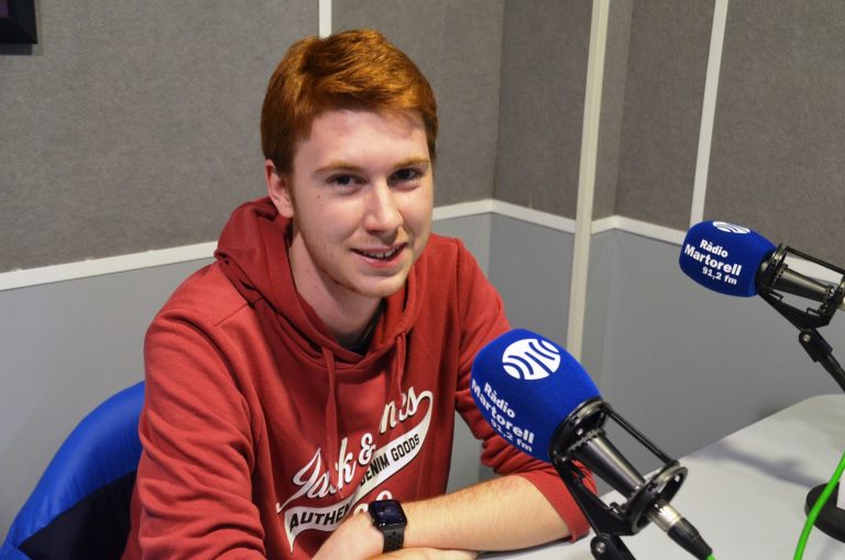 Nil Aymat, alumne de l’Institut Joan Oró, seleccionat al programa ‘Bojos per la ciència’