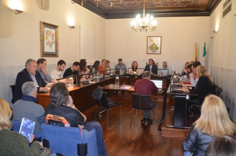Martorell reclama a la Generalitat que replantegi la nova normativa laboral per mantenir els plans d’ocupació