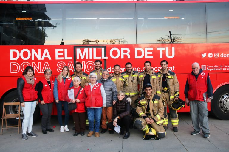 Bombers de Martorell i el Banc de Sang sumen forces i aconsegueixen 73 donacions