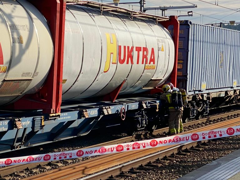 Restablerta la circulació ferroviària a Martorell després d’una fuita d’aigua en un tren de mercaderies