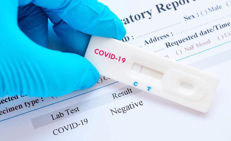 Comencen a fer-se tests per detectar coronavirus als usuaris de les residències de gent gran