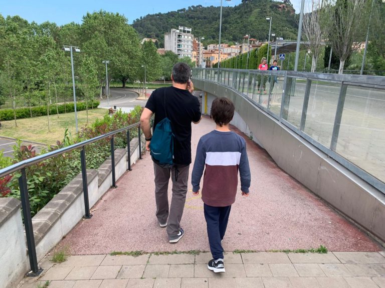 Les famílies de Martorell superen amb bona nota el primer dia de sortida amb els infants