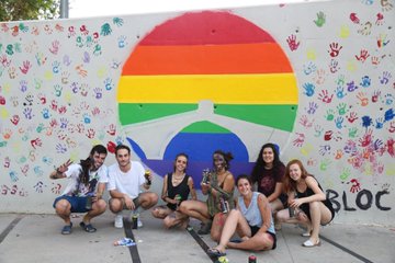 Martorell se suma a la campanya ‘LGBTIfòbia, ni a casa ni al carrer!’