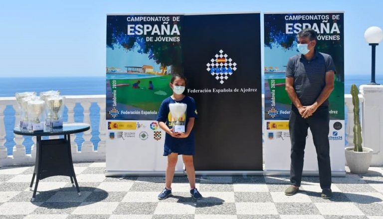 La martorellenca Laia Garcia s’estrena amb una medalla de bronze al Campionat d’Espanya d’escacs