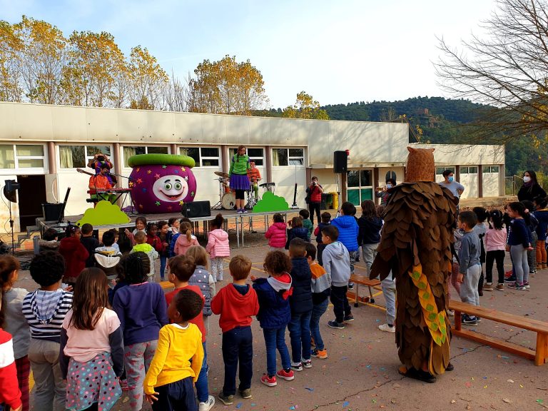 L’Escola Vicente Aleixandre celebra el Musvi-Taller, una activitat de cohesió entre alumnes i professorat