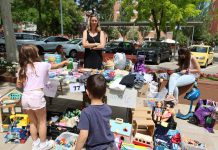 El 18è Mercat d’Intercanvi i Segona Mà de diumenge torna a fer el ple, amb 175 parades a Les Bòbiles