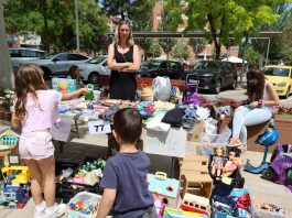 El 18è Mercat d’Intercanvi i Segona Mà de diumenge torna a fer el ple, amb 175 parades a Les Bòbiles