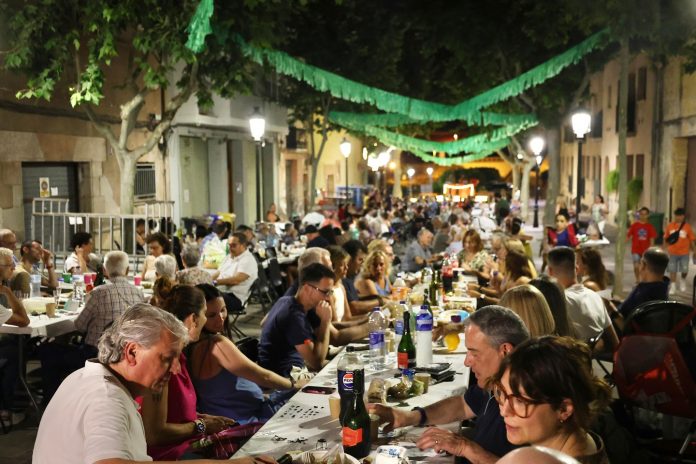 Sopar festa barri pont del Diable