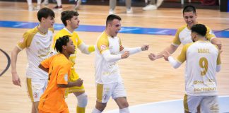 El Sala 5 s’adjudica una victòria de prestigi a Burela i encadena el tercer triomf consecutiu