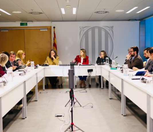 La Generalitat presenta als municipis de l’Arc Metropolità el pla de resposta immediata al sensellarisme