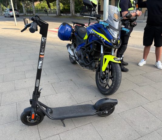 La Policia Local intensifica els controls de patinets elèctrics per reforçar la seguretat viària