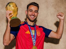 El martorellenc Eric Garcia es proclama campió del món amb la selecció espanyola