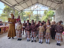 L’ONG Mans Mercedàries inaugura la primera fase del pati de l’Escola Lutgarda