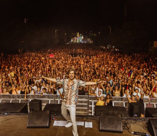 Més de 15.000 persones omplen la Festa Grossa de Martorell al ritme de Carlos Baute i Flaixbac